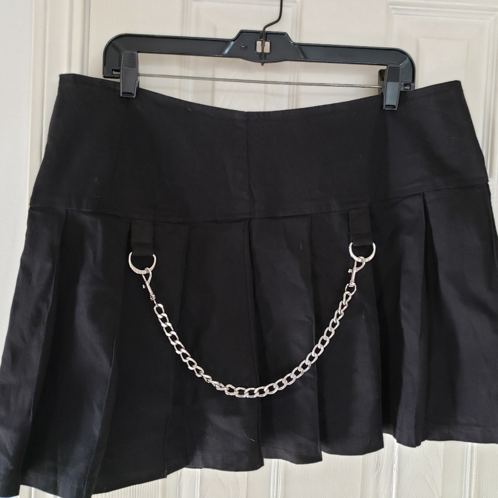 Torrid/Tripp NYC Skirt Size 14